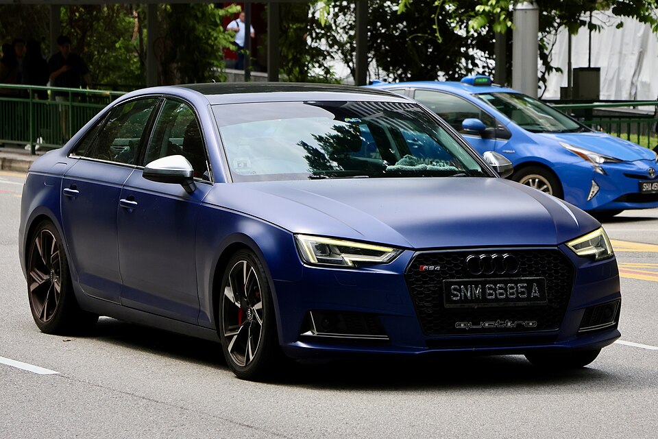 Audi S4