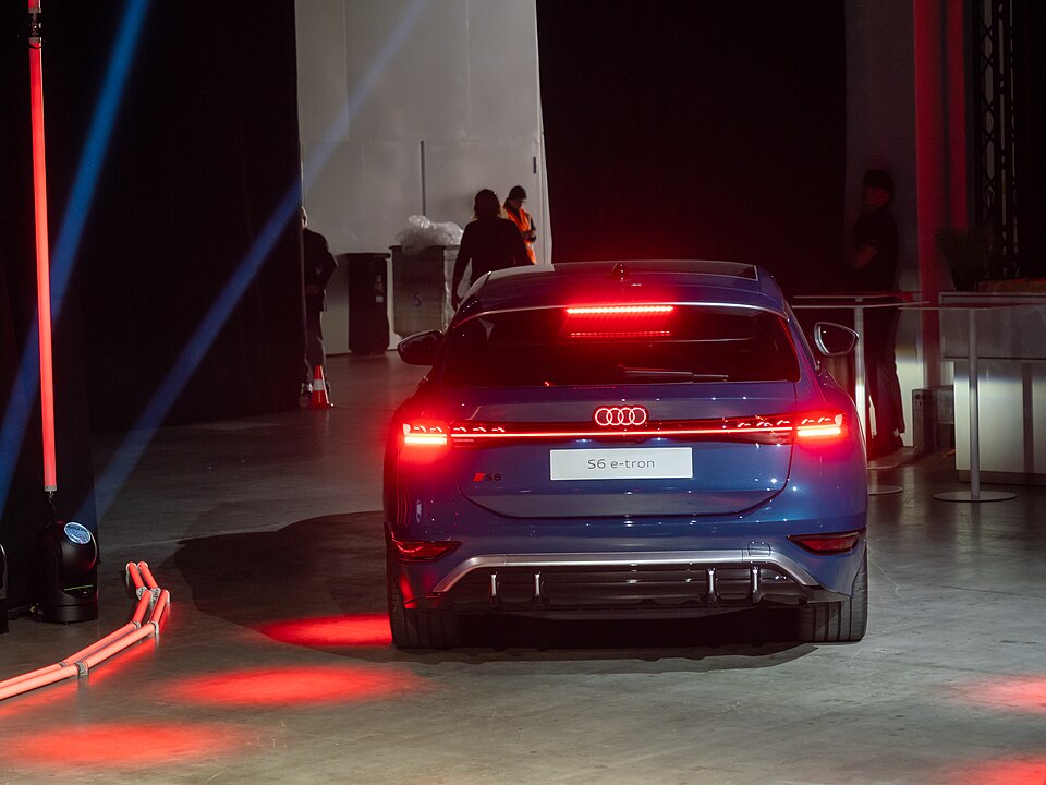 Audi S6