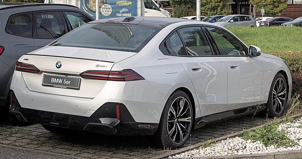 BMW 540i