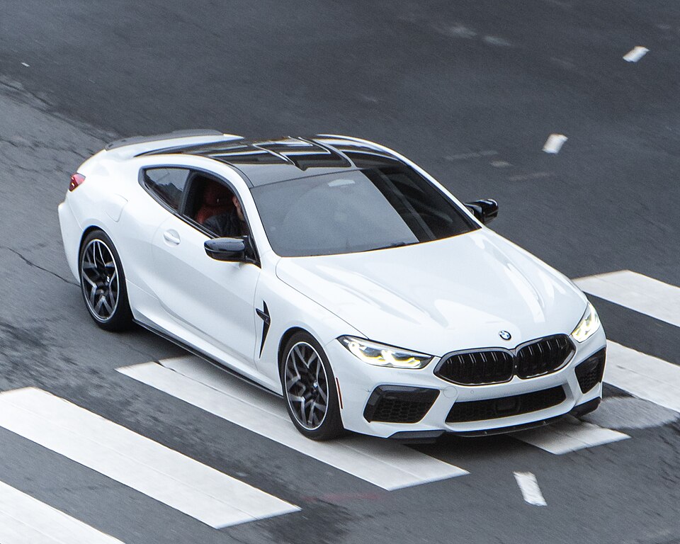 Фото модели M8